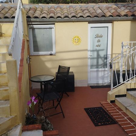 Studio Du Soleil Rez De Jardin Avec Parking Gratuit Vence Exterior foto